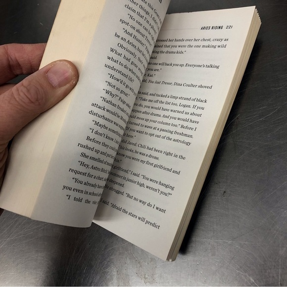 Star Crossed: Aries Rising by: Bonnie Hearn Hill, paperback book - Picture 3 of 6